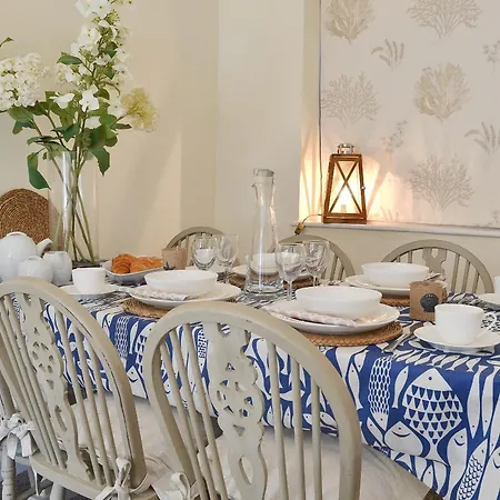 Rockpool Дом отдыха